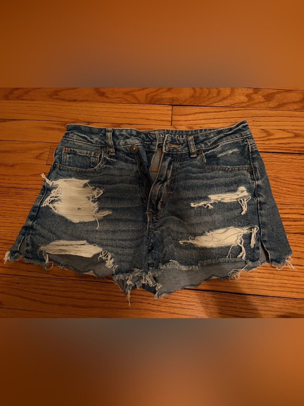 american eagle shorts!